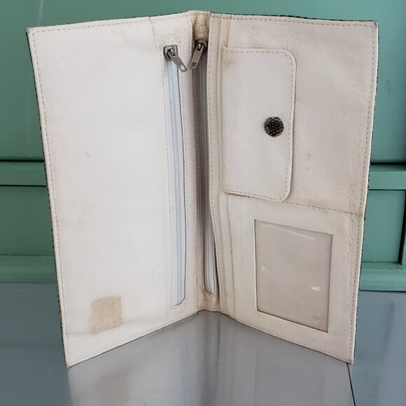 Vintage bifold checkbook lightweight Genuine Snakeskin wallet - Picture 2 of 9